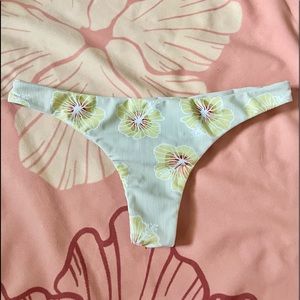 Benoa swim bottom in Yellow Hapa Size M